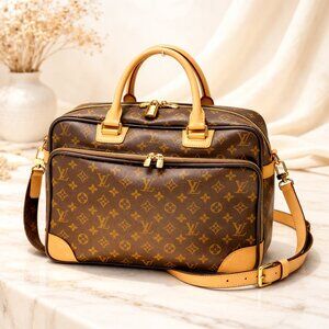 Louis Vuitton Monogram Crossbody Bag Authentic LV Vintage Shoulder Bag
